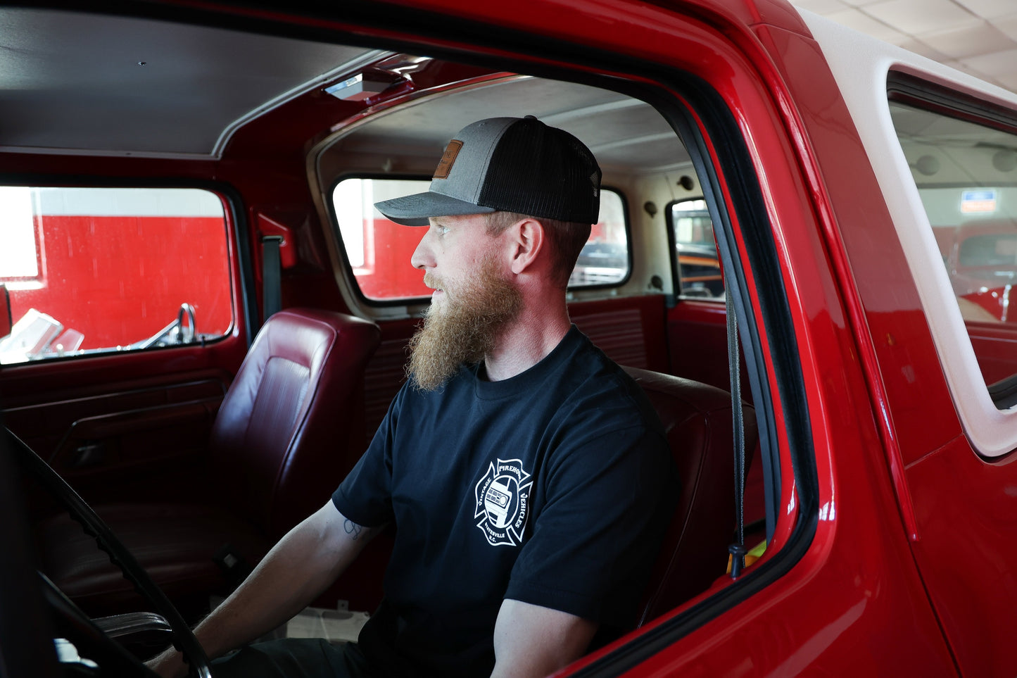 Firehouse Vintage Vehicles Ford Bronco Restoration T-Shirt